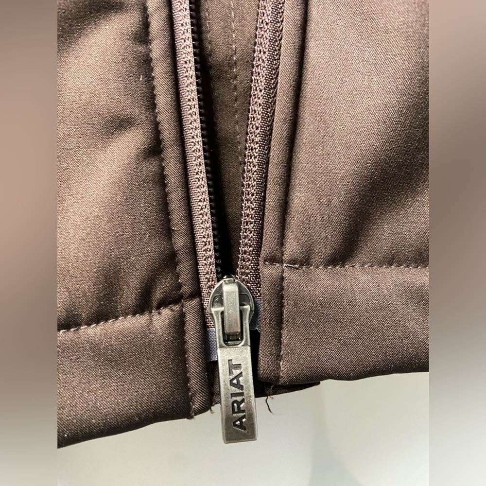 Ariat Soft Shell Full Zip Jacket Size M - image 6